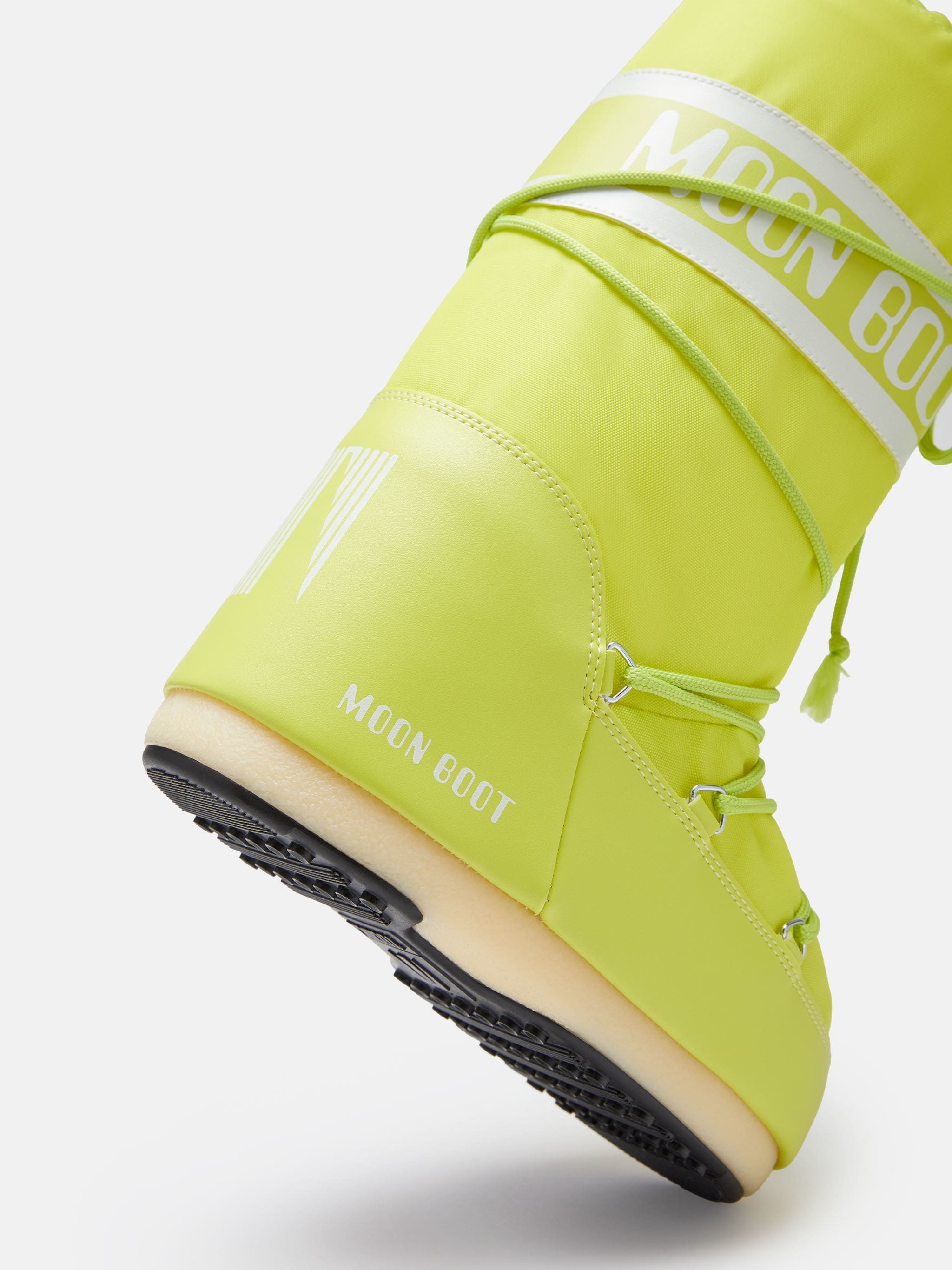 MB ICON NYLON CYBER LIME image number 3