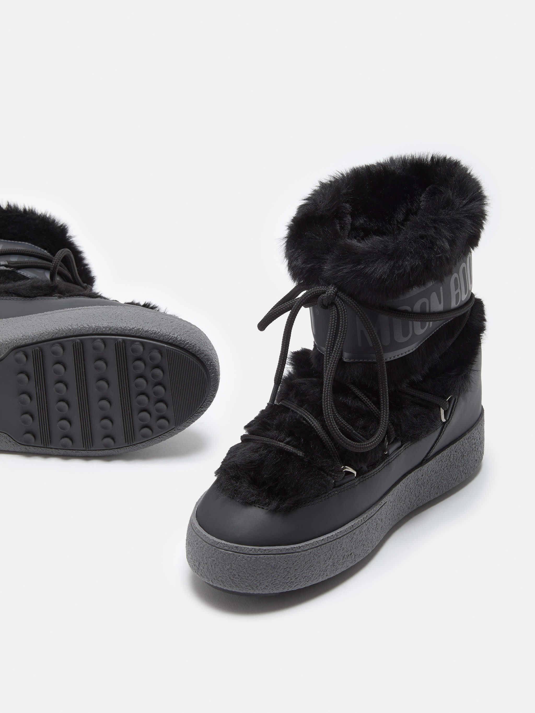 LTRACK LOW BLACK FAUX-FUR BOOTS image number 2