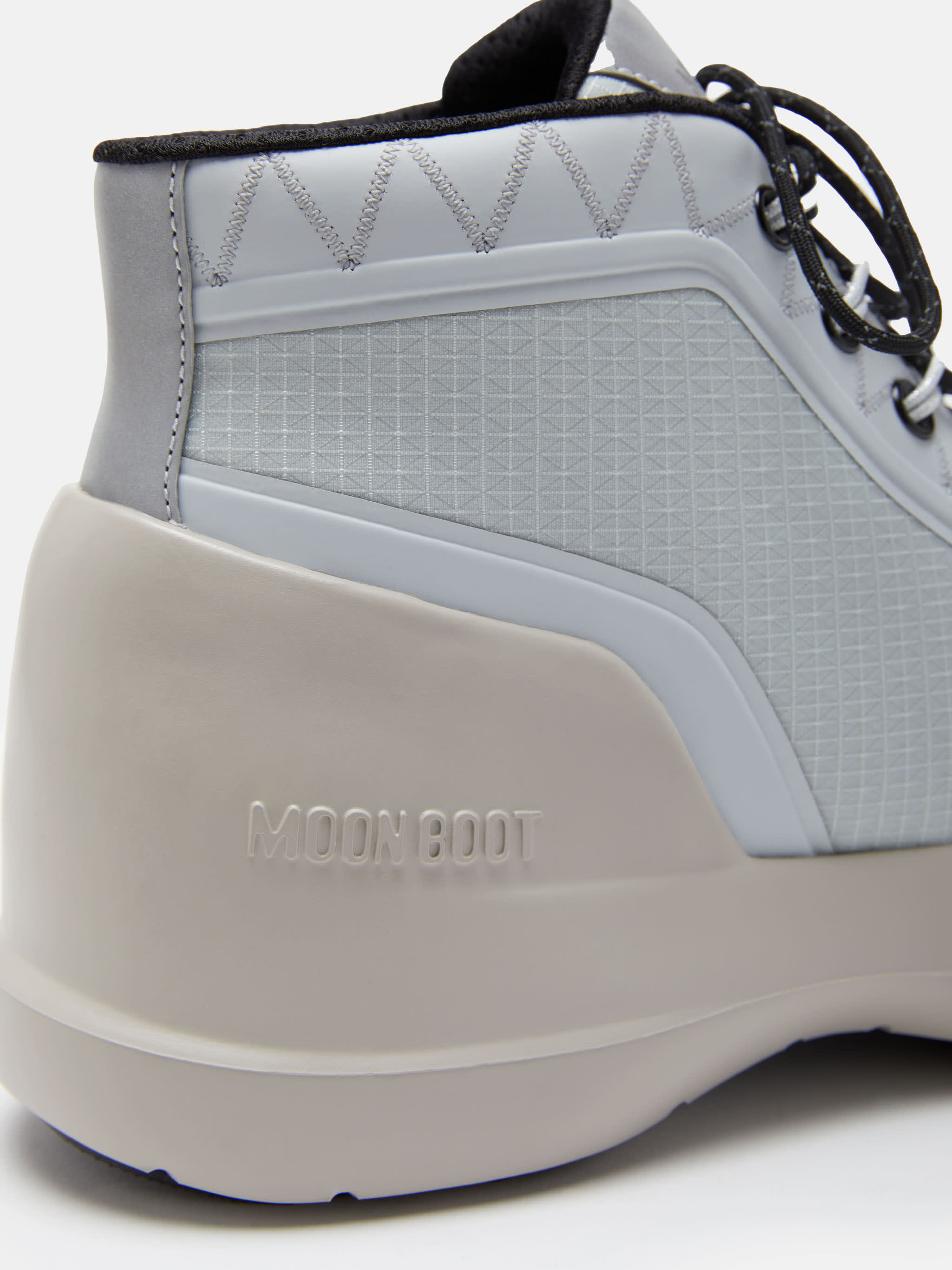 MB LUNA TREK MID NYLON GLACIER GREY image number 2