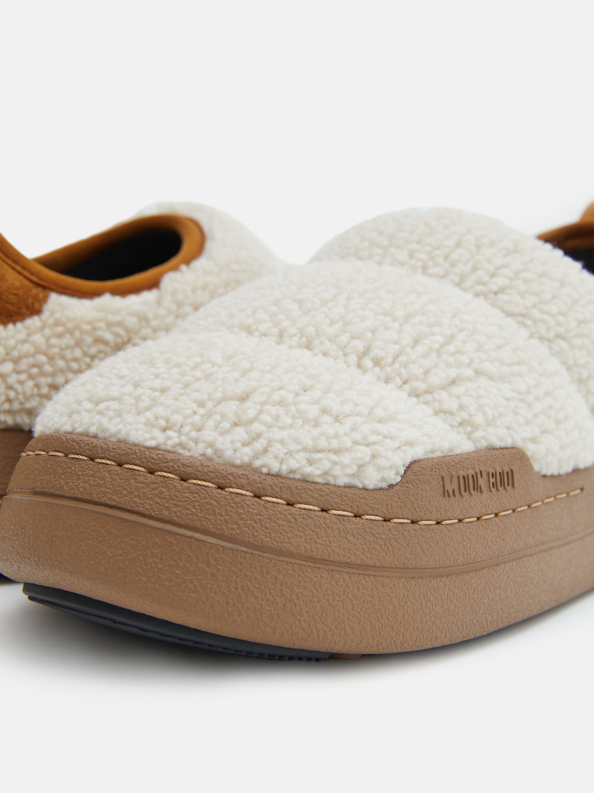 PARK PUFFER ECRU FLEECE SNEAKERS image number 3