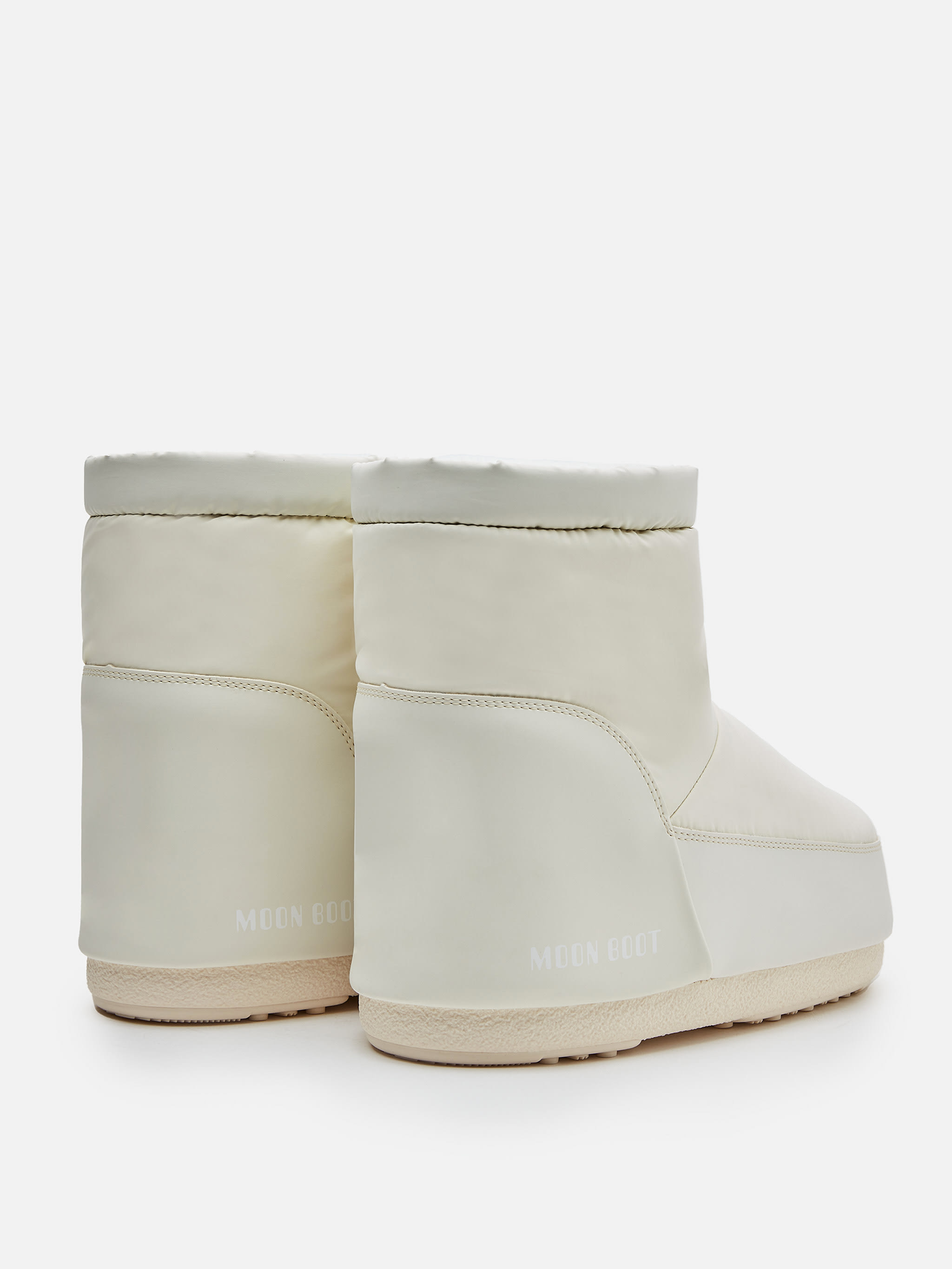 BOTAS NO LACE CREAM DE GOMA