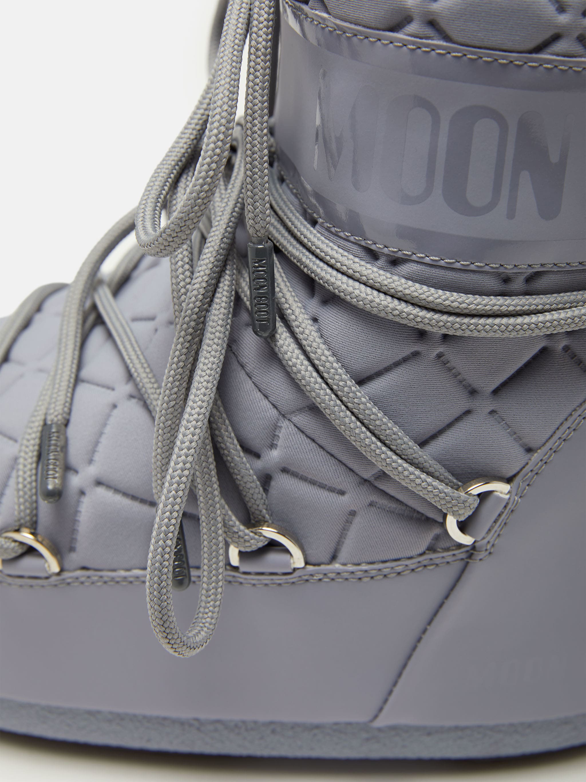 ICON LOW QUILT GREY BOOTS image number 2