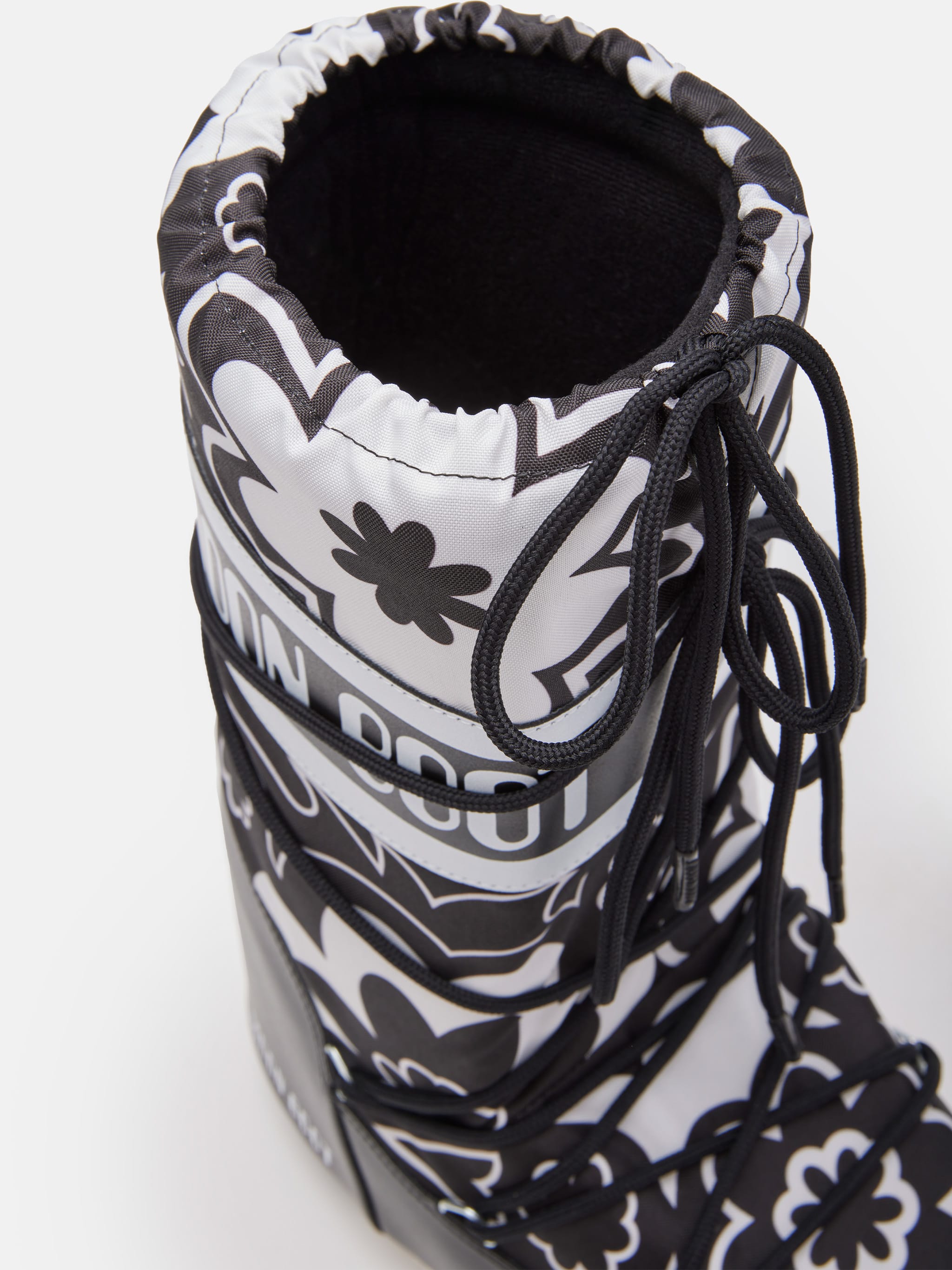 ICON FLOWER-PRINT BLACK BOOTS image number 2